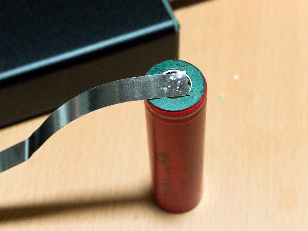 スポット溶接機を買ってみた - ほどほどDIY