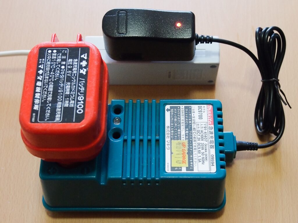 改造バッテリーの充電 - ほどほどDIY